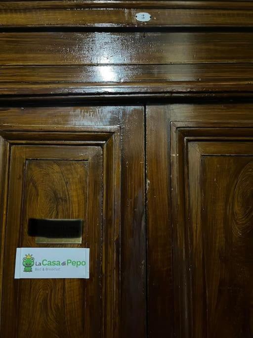 La Casa Di Pepo Lägenhet Neapel Exteriör bild