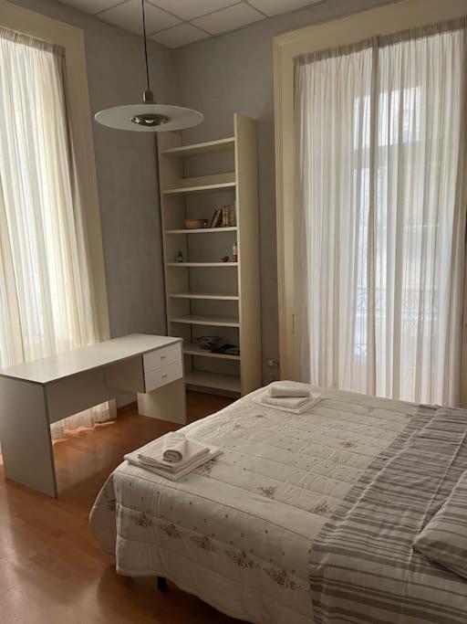 La Casa Di Pepo Lägenhet Neapel Exteriör bild